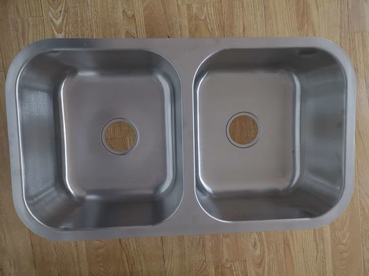 1.5mm Thickness Double Bowl Undermount Stainless Steel Sink